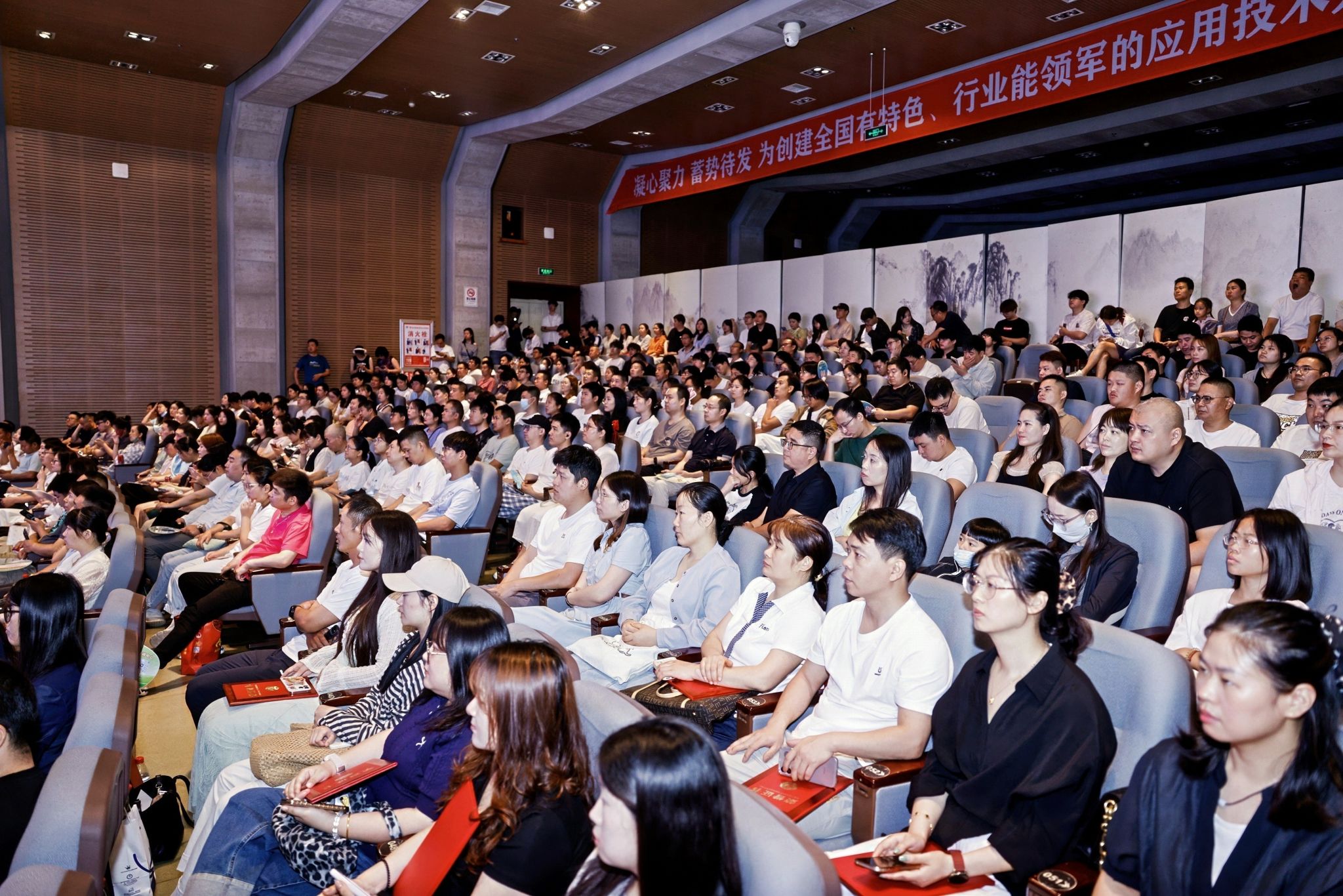 微信图片_20260706135026_13_247.jpg 微信图片_20260706135026_13_247.jpg